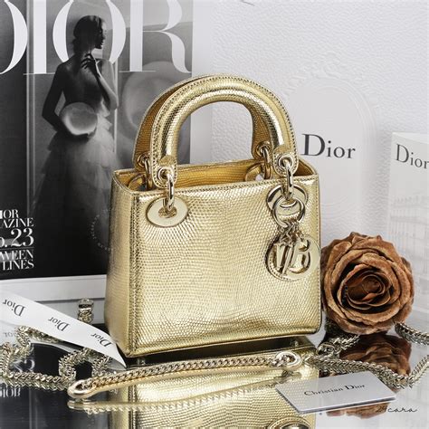 bolsa lady dior míni|Mini Lady Dior Bag Metallic Gold.